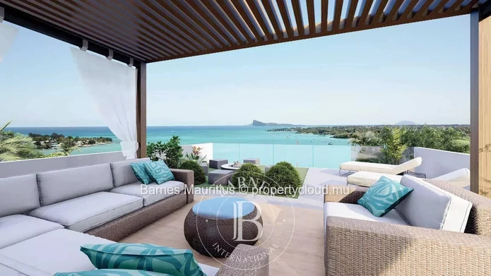 GRAND BAIE - Waterfront Penthouse - 3 Bedrooms