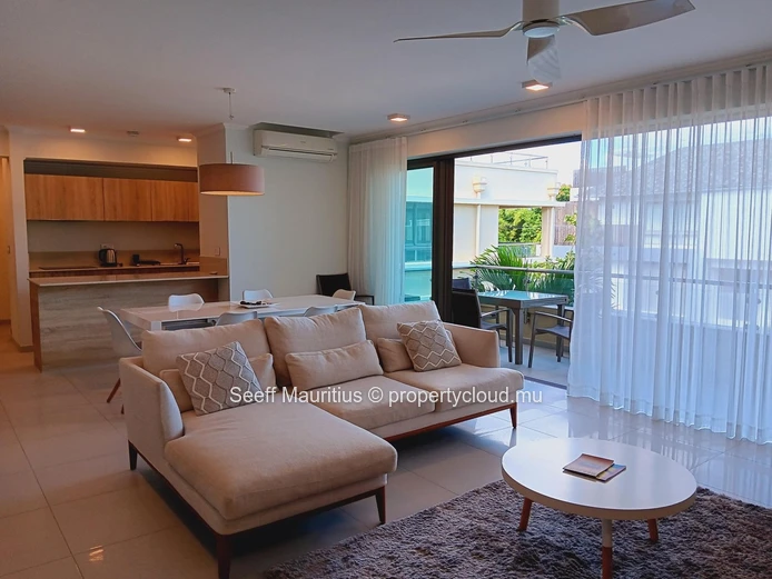 Luxurious Beachfront Living