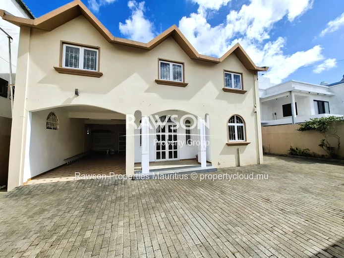 Maison 4 Chambres | Non Meublée | Mont Choisy