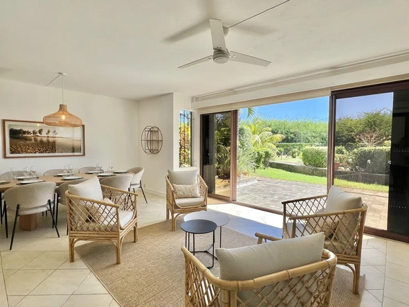 A Louer - Appartement de 3 Chambres Meublée avec Goût à Tamarin