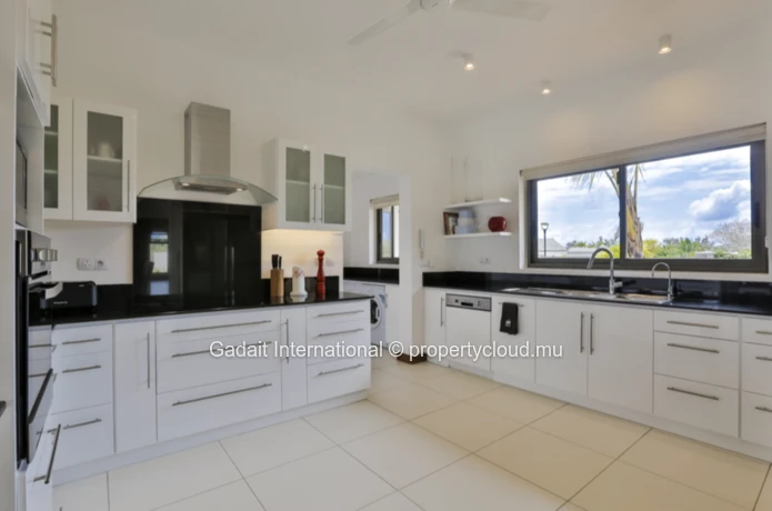 Exceptional 4-Bedroom Villa Rental with Private Pool & Tropical Garden at Anahita Resort