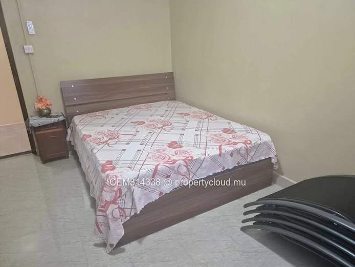 6 Chambres Grande Maison Meublée à Vendre – Trois Bras, Petit Raffray 