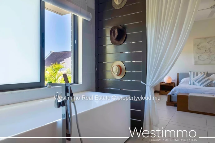 3-bedroom furnished apartment with terrace for rent in Mauritius