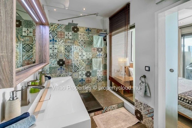 Beachfront Apartment with Sea Views in Péreybère, Grand Baie - 162m², 3 BR, Communal Pool - Rs 45M