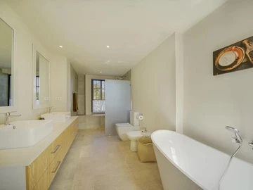 3 Bedroom Villa