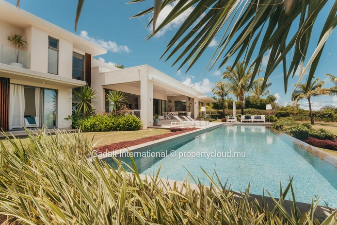 Achat villa d'exception avec piscine à Anahita Golf Resort Île Maurice Investir dans le luxe