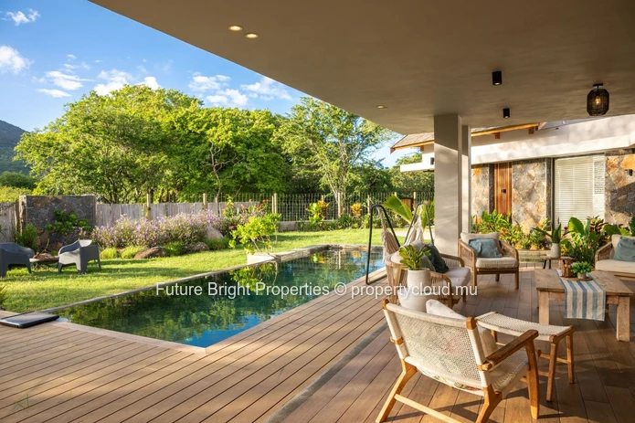 Là où la nature rencontre le luxe : votre villa au Domaine de Palmyre