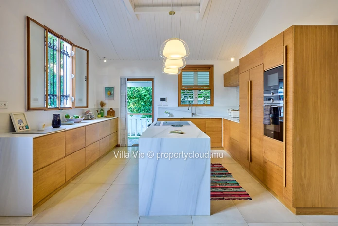 Pereybere - Sublime maison familiale de 5 chambres avec piscine