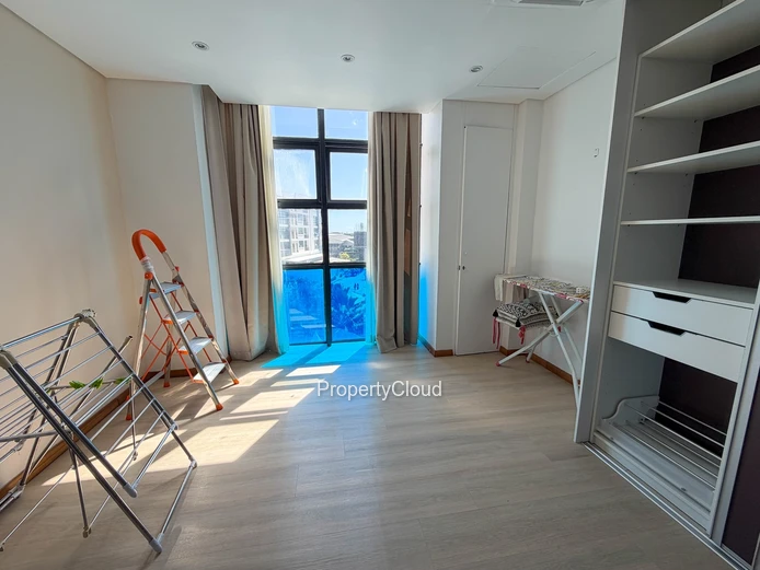 À Louer | Appartement De 2 Chambres Sur L’Esplanade De La Croisette, Grand-Baie | Rs 60 000 Par Mois