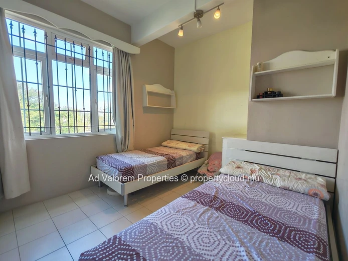 FOR SALE: Spacious 197 m² Duplex with Private Garden in Vacoas!
