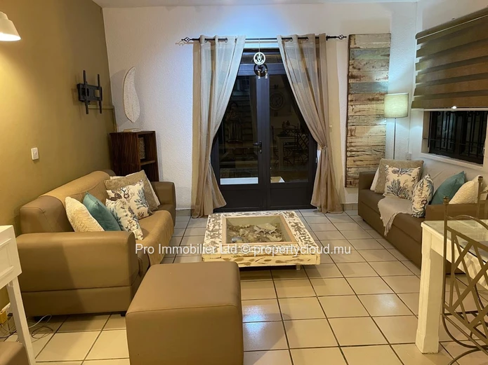 Duplex for Rent in Secure Compound – Les Vieux Banians, Balaclava.