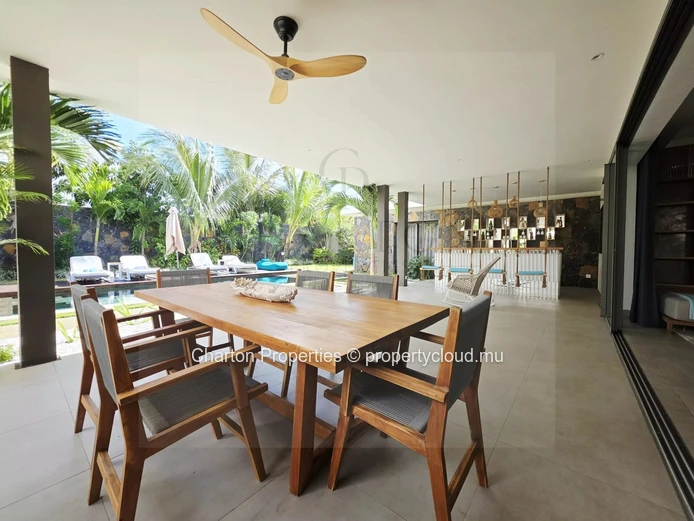 Villa 4 chambres - Élégance et art de vivre au cœur de Grand Baie