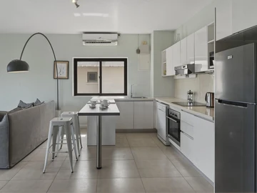 2 Bedroom Apartment