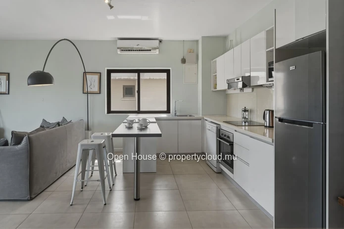 Appartement 2 chambres avec piscine à vendre à Péreybère