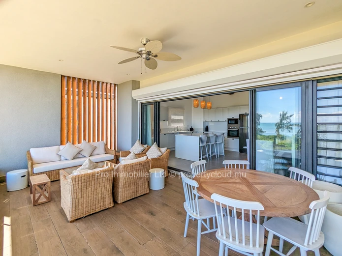 Experience the epitome of elegance and security at St. Antoine Residence Beachfront Apartment .
