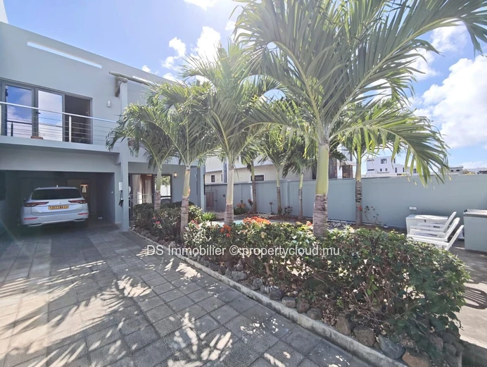 À Louer – Villa 3 Chambres -Résidence Privée-  Mont Choisy- Nord