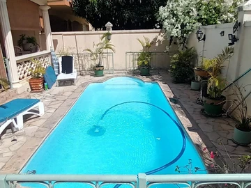 Rivière Noire La Preneuse unfurnished 3 bedroom house. Terrace. Swimmingpool. Garage. Plot of land 310 sqm.