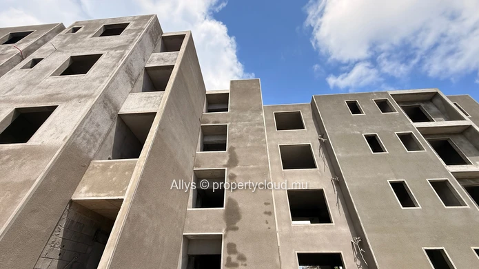 Vantage - 3 BED - Apartment