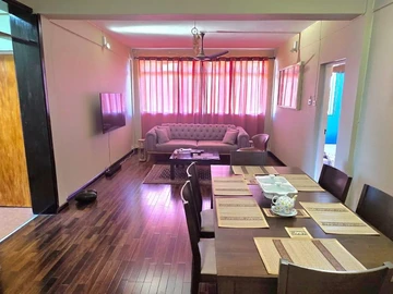 To rent : Unfurnished office space of 110 m², ideally located on the 2nd floor (without elevator) of a building in th...