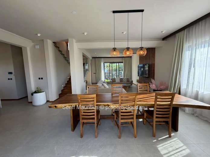 Elegant Contemporary 4-Bedroom Villa in Trou Aux Biches