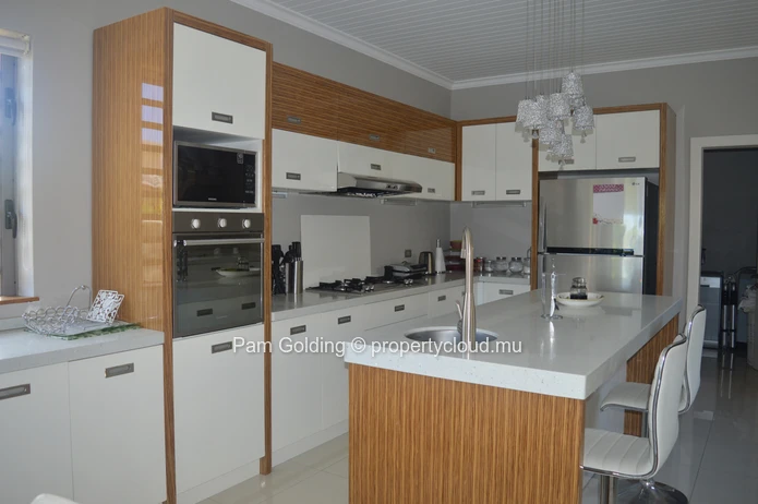 Nouvelle maison à louer dans un morcellement sécurisé