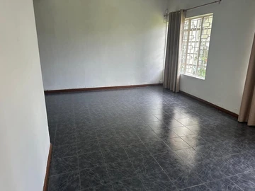 5 Bedroom Villa