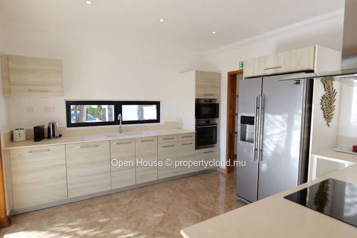 Furnished 3-Bedroom Villa with Private Pool in Pointe aux Piments