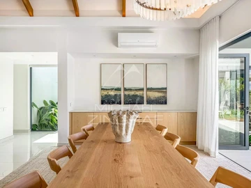 4 Bedroom Villa