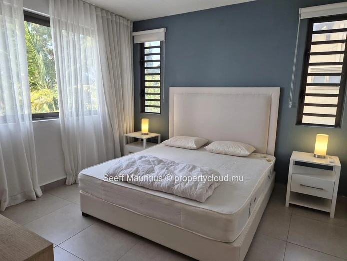Sea View Apartment in Roches Noires