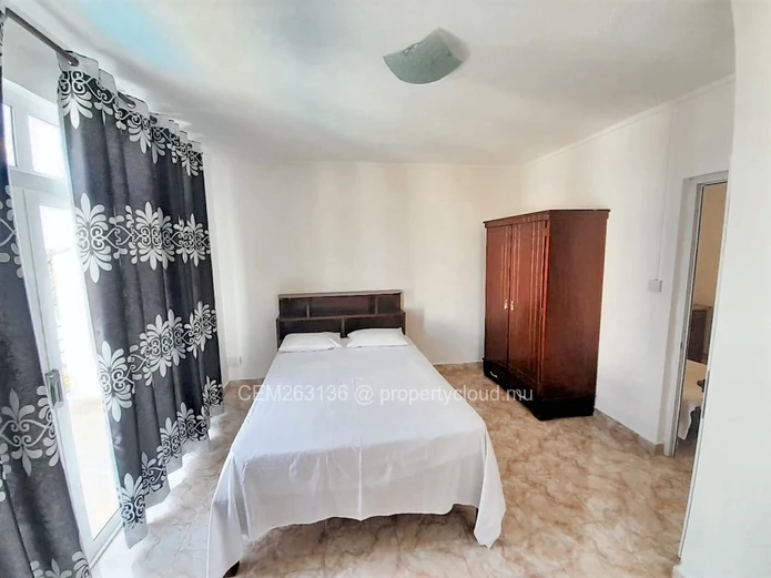 Duplex meublé de deux chambres à louer à Albion