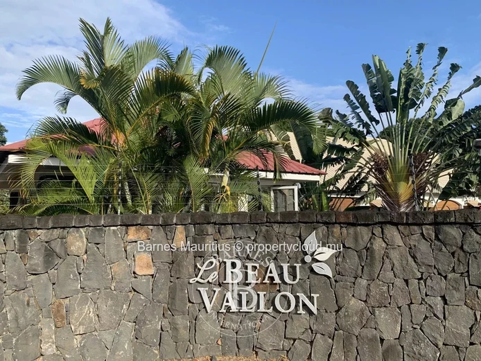 BEAU VALLON - Residential Land - 1,286 m² (30.47 Perches)