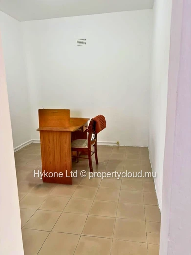 Maison À Vendre À Quatre Bornes