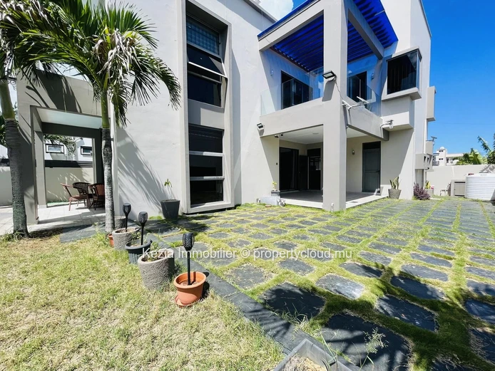 Villa Contemporaine Au Design Épuré