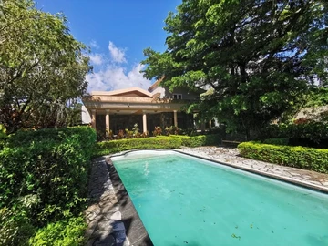 4 Bedroom Villa