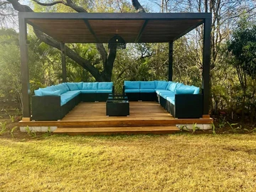 4 Bedroom Villa