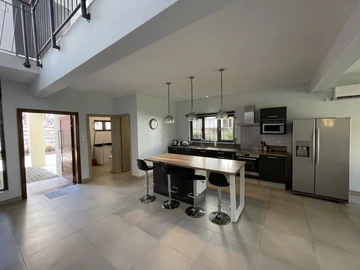 3 Bedroom Townhouse, Duplex