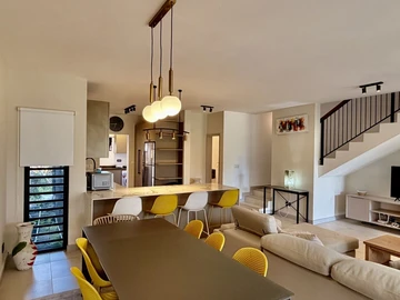 3 Bedroom Townhouse, Duplex