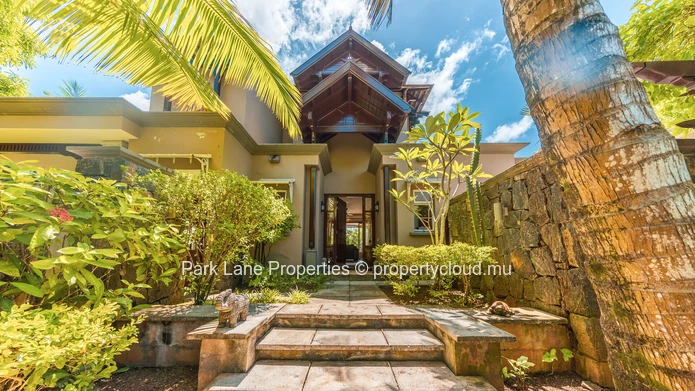 Somptueuse Villa avec Piscine Privée au Cœur du Domaine Golfique de Heritage Villas Valriche, Île Maurice