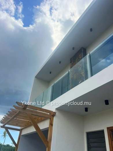 New Villa For Sale In Balaclava