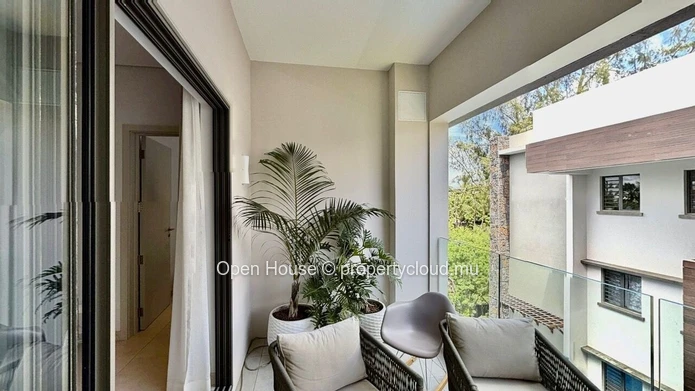 A LOUER - proche plage -  bel appartement - piscine commune - rooftop avec vue mer -   - Disponible