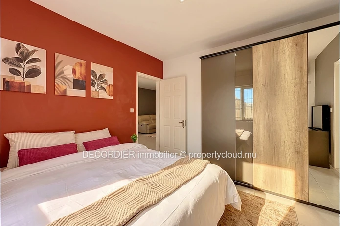 For Rent, Stunning Apartment in FLic en Flac