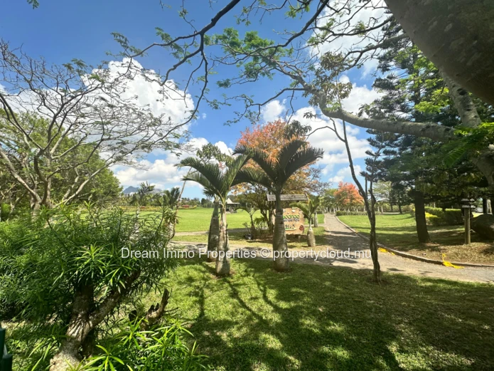 Bel Appartement 3 Chambres Avec Vue Montagne À Phoenix – Ile Maurice