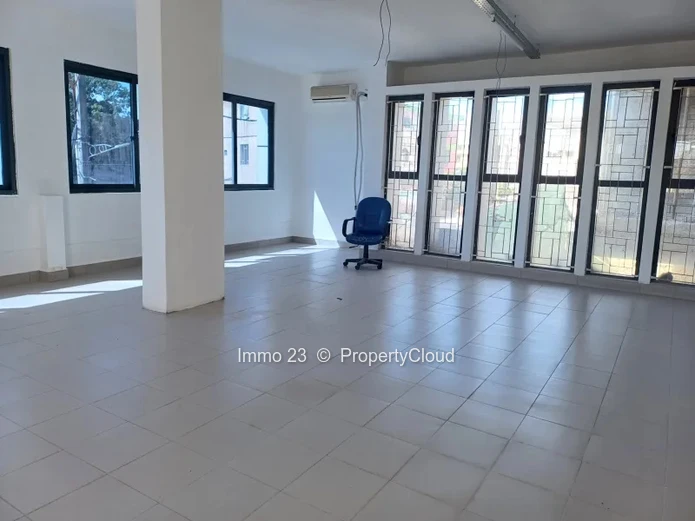 Office - 250m2 - Vacoas - Ref. BU78598LO