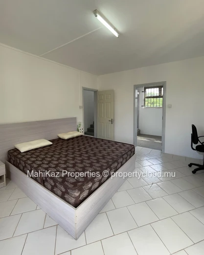 Luxurious Villa for Rent in Flic en Flac, Mauritius – Elegant Coastal Living with Sea & Mountain Views