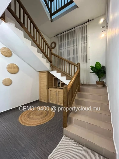Immaculate 4-Bedroom Villa With a Swimming Pool for Rent in Cap Malheureux