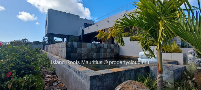 Exceptional, modern 3-bedroom villa located in the North