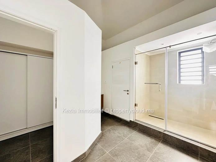 Contemporary Design Property
