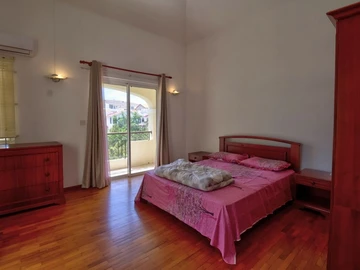 4 Bedroom Apartment