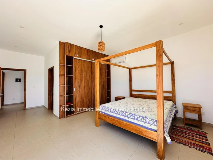 Villa Contemporaine Avec Piscine Et Jardin