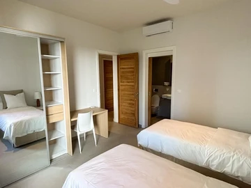 4 Bedroom Apartment
